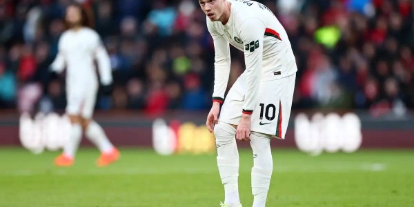 从3-0巴黎到1-3森林：切尔西的崩塌为何比六连败更可怕？